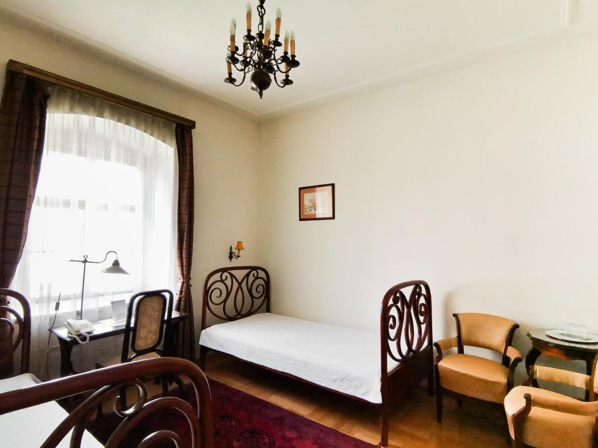 Monarchy Residence Budapest Bagian luar foto