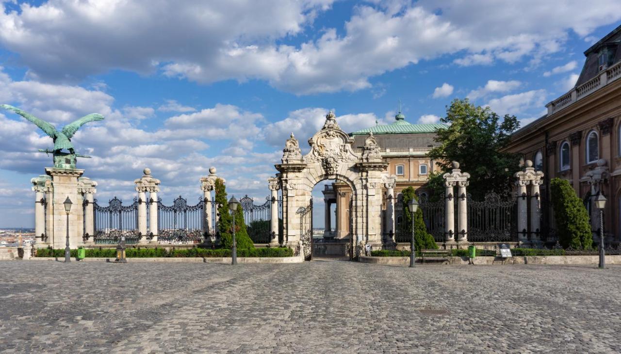 Monarchy Residence Budapest Bagian luar foto